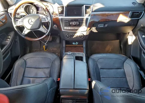 2015 Mercedes-Benz Gl 550 4Matic z USA, uszkodzony, nr VIN 4JGDF7DE7FA476176